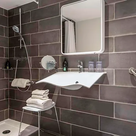 Adagio Centre La Grave Hotel
